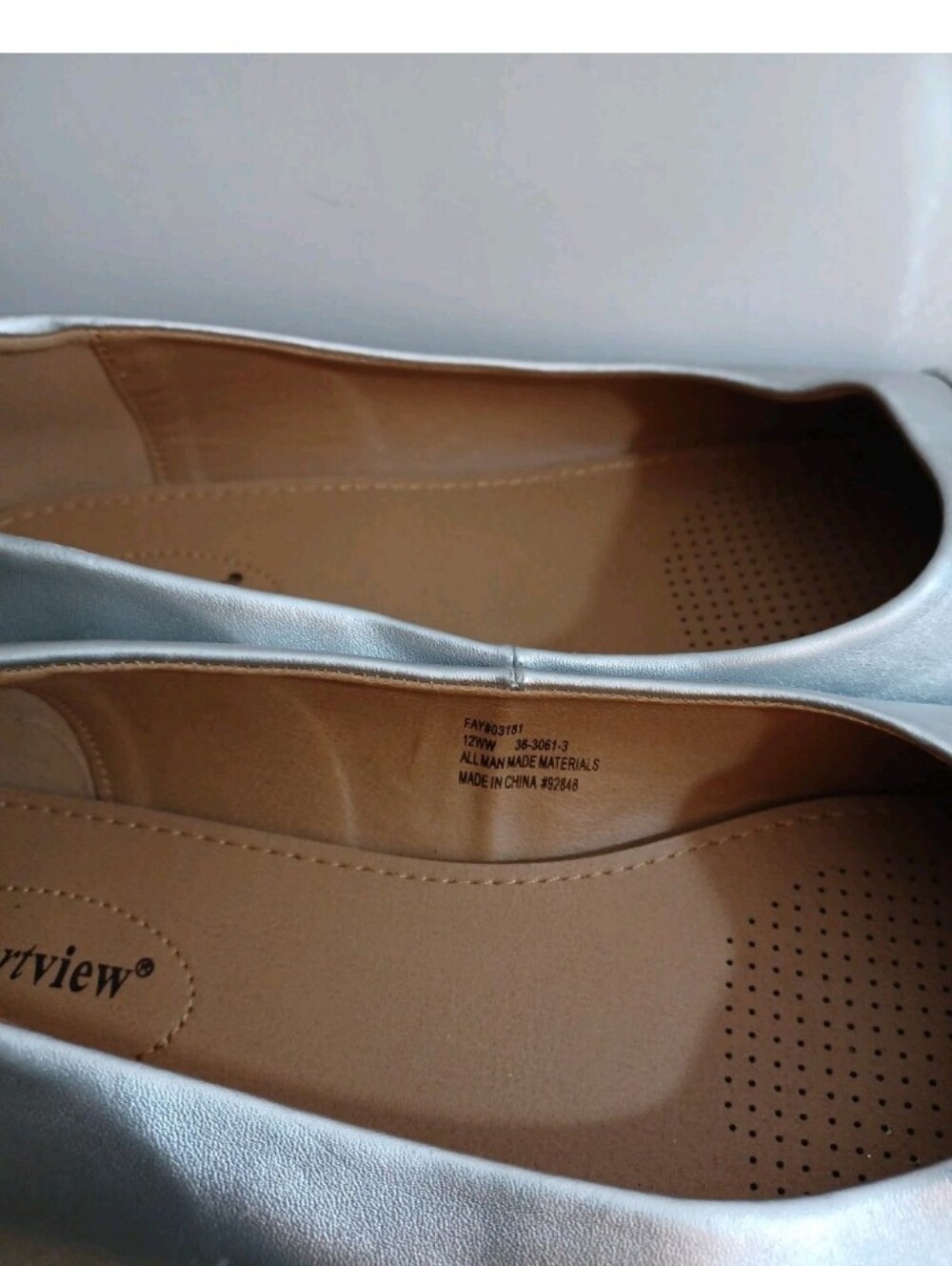 comfortview The Flay Metallic Silver Ballet Flats with Textured Toe 12WW - Picture 4 of 6